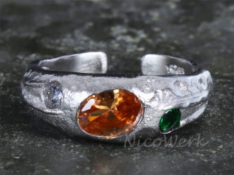 Silberring mit Stein 